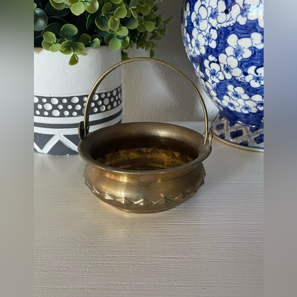 Vintage Small Basket style Brass Vessel with Handle